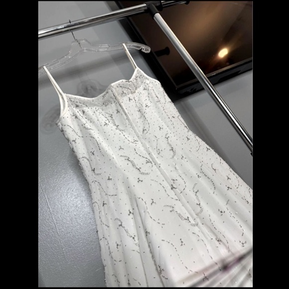 LEBON WEDDING DRESS - Picture 8 of 9